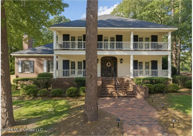 Photo 3 of Single family home for sale at 16 Dunleith Ct, Hattiesburg, MS 39402 | MLS# 4155341 | Listing updated on 2026-08-26