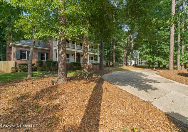 Photo 4 of Single family home for sale at 16 Dunleith Ct, Hattiesburg, MS 39402 | MLS# 4155341 | Listing updated on 2026-10-02