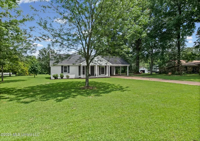 Homes for sale in Horn Lake, MS | 6660 Allen Dr, Horn Lake, MS 38637 | MLS# 4155348