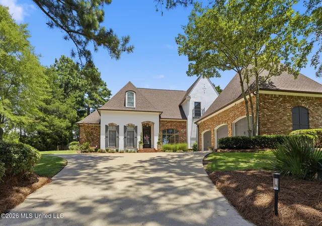 2nd image of 100 Cedar Woods Dr, Madison, MS 39110 | MLS# 4155511