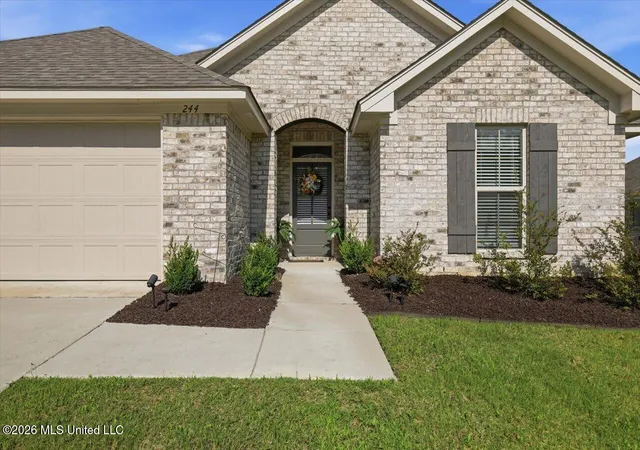 Photo 1 of Single family home for sale at 244 Hemingway Cir, Canton, MS 39046 | MLS# 4156237 | Listing updated on 2026-09-03