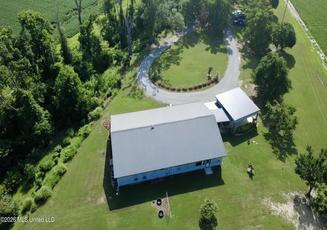 Photo 3 of Single family home for sale at 1592 Richland Rd, Silver City, MS 39166 | MLS# 4156668 | Listing updated on 2026-07-22