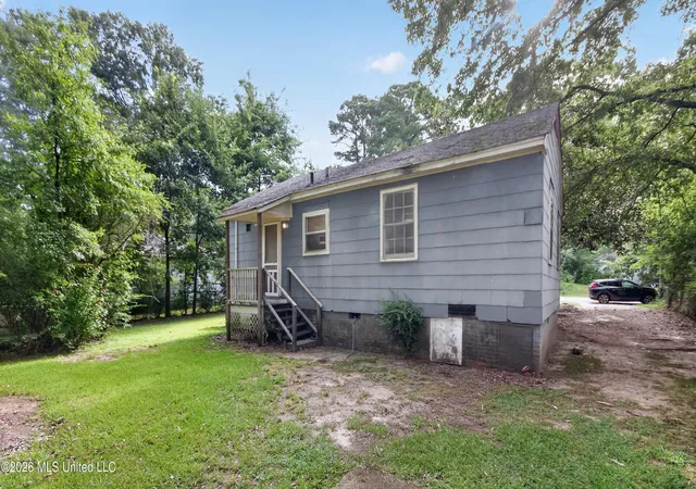 Photo 2 of Single family home for sale at 4679 Churchill Dr, Jackson, MS 39206 | MLS# 4156242 | Listing updated on 2026-09-17