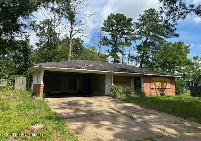Homes for sale in Jackson, MS | 1645 Camellia Dr, Jackson, MS 39204 | MLS# 4155418