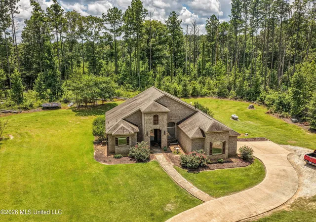 Homes for sale in Summit, MS | 6929 Moak Rd, Summit, MS 39666 | MLS# 4155432