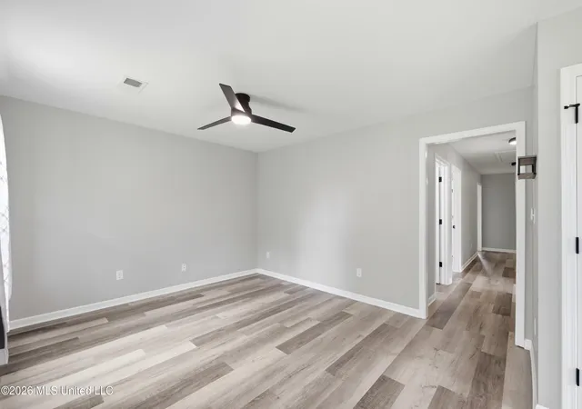 Photo 3 of Single family home for sale at 3035 Normandy Dr, Horn Lake, MS 38637 | MLS# 4158127 | Listing updated on 2026-09-27