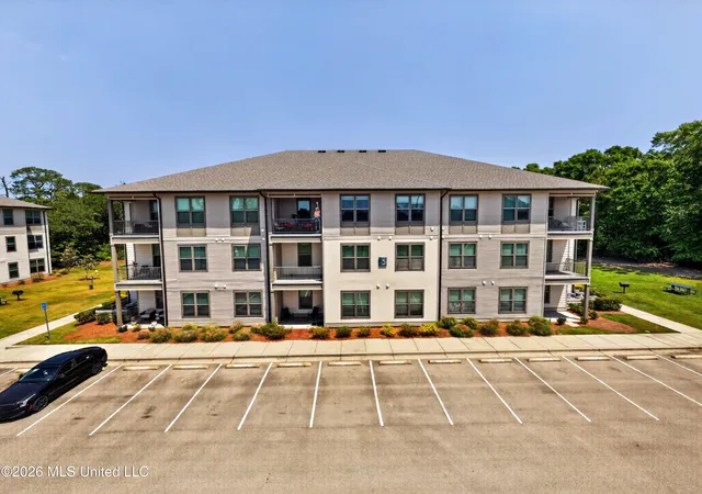 image of 2501 Bienville Blvd, Ocean Springs, MS 39564 | MLS# 4155447