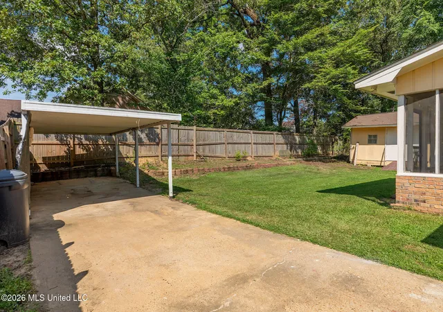 Homes for sale in Byram, MS | 551 Buchanan Dr, Byram, MS 39272 | MLS# 4155482