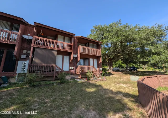 Homes for sale in Diamondhead, MS | 232 Lakeside Villla, Diamondhead, MS 39525 | MLS# 4155514