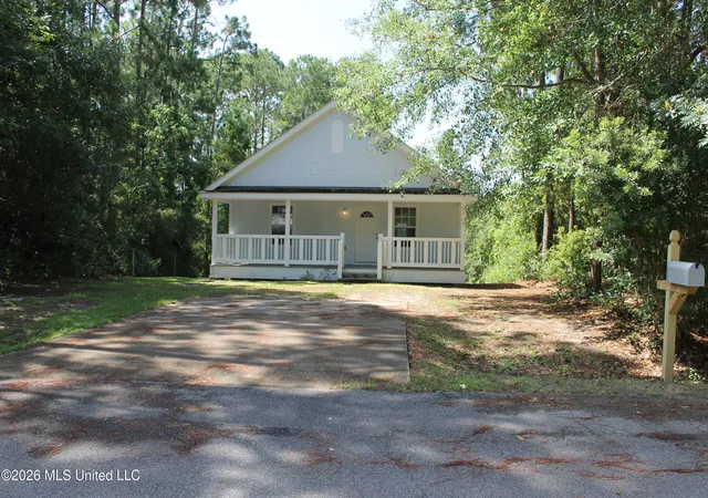 Homes for sale in Gautier, MS | 3413 Bream St, Gautier, MS 39553 | MLS# 4155487