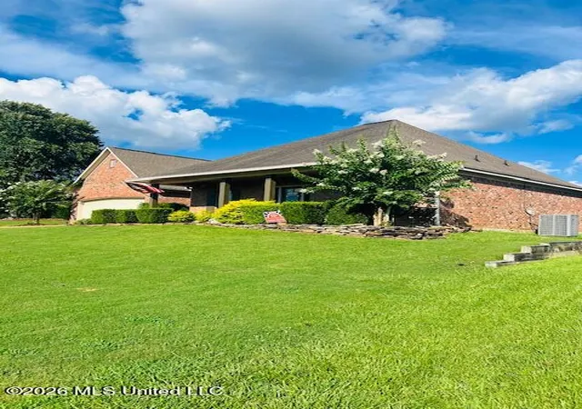 Homes for sale in Florence, MS | 406 Copper Ridge Dr, Florence, MS 39073 | MLS# 4155491