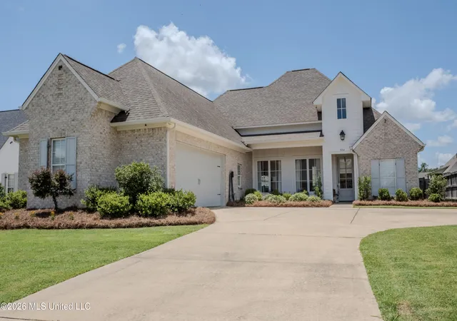 2nd image of 504 E Park St, Canton, MS 39046 | MLS# 4155495