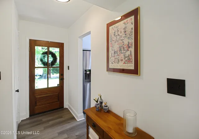 Photo 4 of Single family home for sale at 4038 Berkley Dr, Jackson, MS 39211 | MLS# 4155521 | Listing updated on 2026-09-14