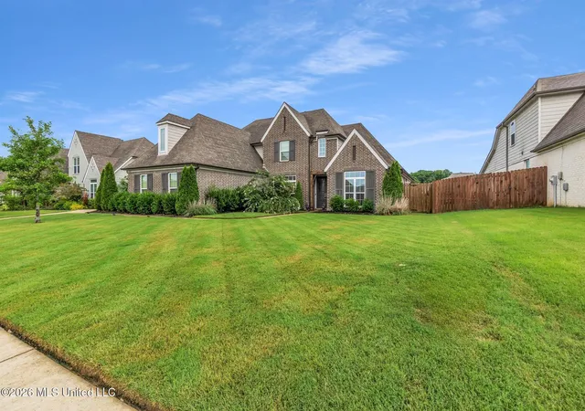 Photo 3 of Single family home for sale at 4260 John Joseph Dr, Olive Branch, MS 38654 | MLS# 4155518 | Listing updated on 2026-10-25