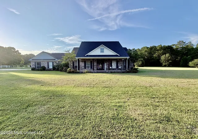 Homes for sale in Moss Point, MS | 1928 Kennedy Ln, Moss Point, MS 39562 | MLS# 4155525