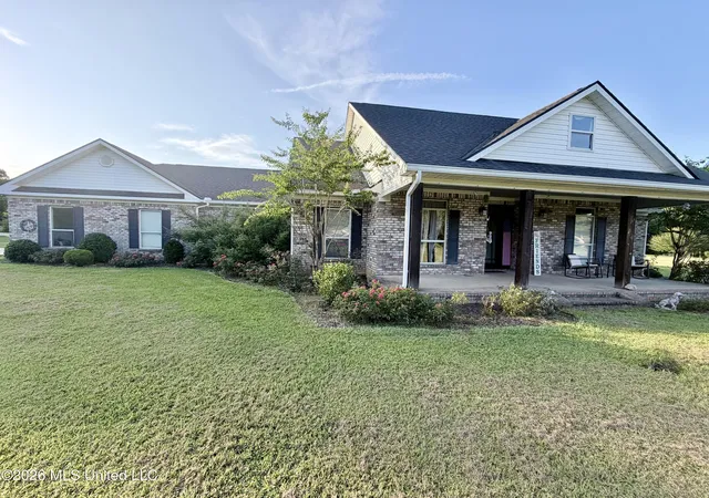 Homes for sale in Moss Point, MS | 1928 Kennedy Ln, Moss Point, MS 39562 | MLS# 4155525