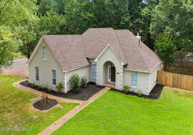 5th image of 2215 Greencliff Dr, Southaven, MS 38672 | MLS# 4155538