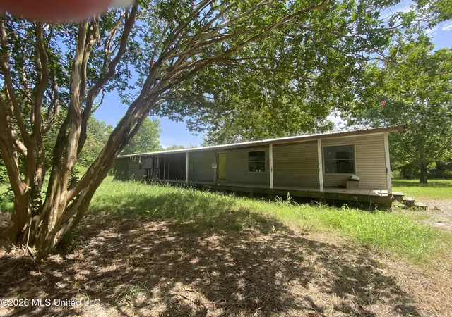 Photo 3 of Single family home for sale at 582 Stephens Rd, Vidalia, LA 71373 | MLS# 4156018 | Listing updated on 2026-07-16