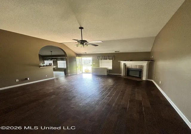 Homes for sale in Southaven, MS | 3887 Rasco Hills Dr, Southaven, MS 38671 | MLS# 4155583