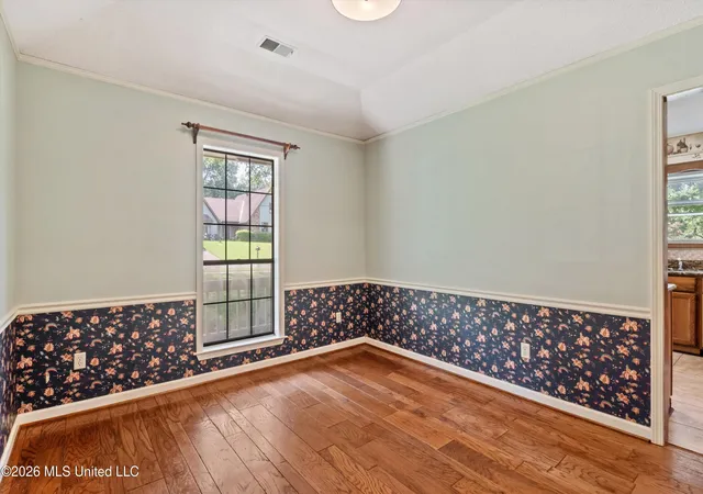 Photo 4 of Single family home for sale at 1023 Hunters Point Dr, Cordova, TN 38018 | MLS# 4159220 | Listing updated on 2026-09-28