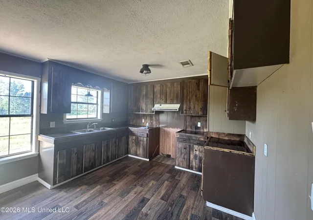 Homes for sale in Mize, MS | 473 Scr 35-5, Mize, MS 39116 | MLS# 4155568