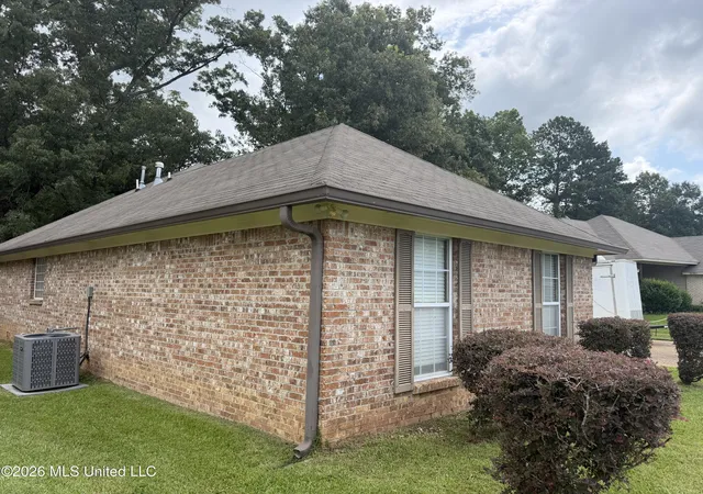 Homes for sale in Terry, MS | 371 Greystone Pointe, Terry, MS 39170 | MLS# 4155571
