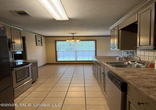 Homes for sale in Terry, MS | 371 Greystone Pointe, Terry, MS 39170 | MLS# 4155571