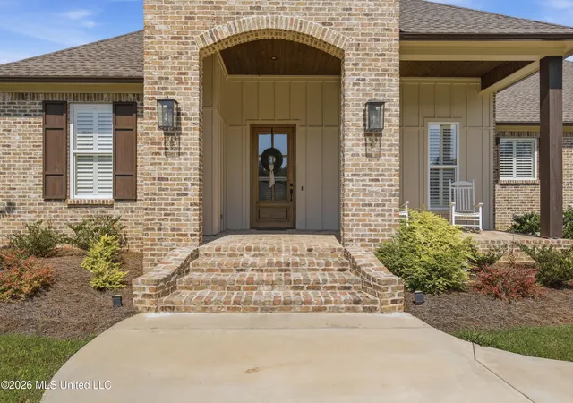 Photo 4 of Sale Pending at 114 Richburg Ct, Pearl, MS 39208 | MLS# 4155589 | Listing updated on 2026-08-30