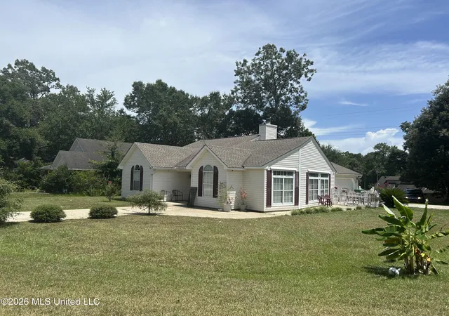 Homes for sale in Diamondhead, MS | 980 Hamakua St, Diamondhead, MS 39525 | MLS# 4155881