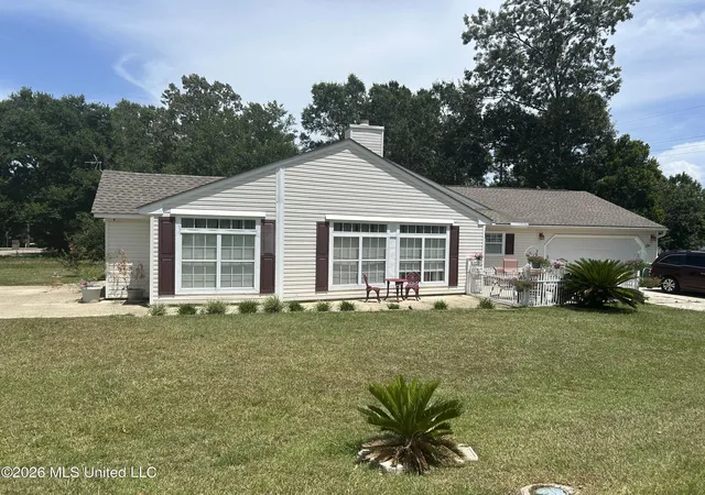 Homes for sale in Diamondhead, MS | 980 Hamakua St, Diamondhead, MS 39525 | MLS# 4155881