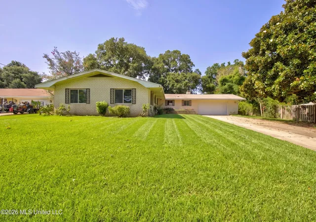 Photo 2 of Single family home for sale at 2421 Regency Dr, Biloxi, MS 39532 | MLS# 4155703 | Listing updated on 2026-09-13
