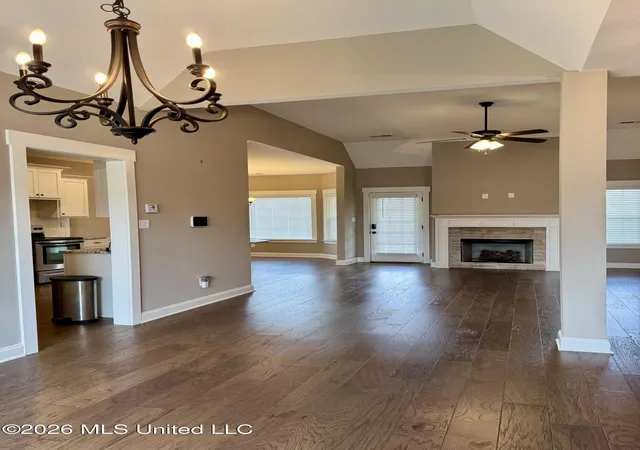 Homes for sale in Hernando, MS | 708 Holiday Cvs, Hernando, MS 38632 | MLS# 4155591