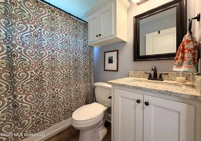 Photo 2 of Single family home for sale at 326 Mount Pleasant Dr, Hattiesburg, MS 39402 | MLS# 4155594 | Listing updated on 2026-10-05