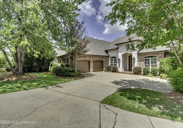 Photo 1 of Single family home for sale at 129 Hoy Farms Dr, Madison, MS 39110 | MLS# 4156391 | Listing updated on 2026-09-13