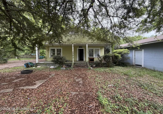 3rd image of 1312 Polk Ave, Pascagoula, MS 39567 | MLS# 4155620