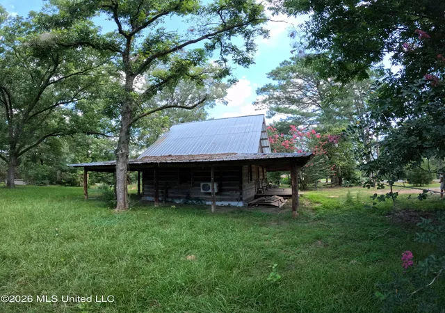 Homes for sale in Prentiss, MS | 32 Granby Rd, Prentiss, MS 39474 | MLS# 4155615