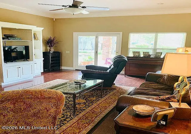 Photo 4 of Sale Pending at 2034 Tuilleries Cvs, Biloxi, MS 39531 | MLS# 4155805 | Listing updated on 2026-09-11
