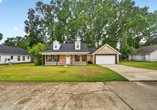 Photo 3 of Single family home for sale at 102 Maria St, Poplarville, MS 39470 | MLS# 4160526 | Listing updated on 2026-09-16