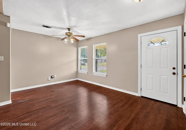 Photo 4 of Single family home for sale at 102 Maria St, Poplarville, MS 39470 | MLS# 4160526 | Listing updated on 2026-10-06