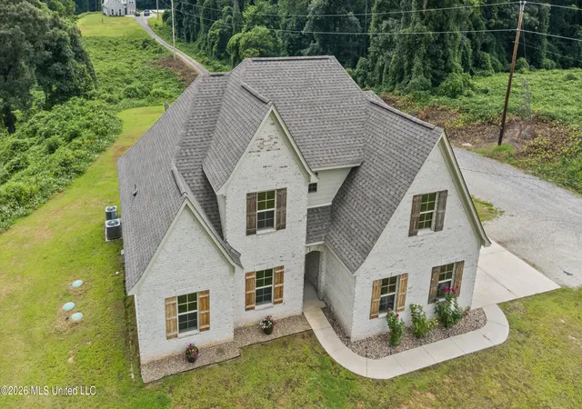 Homes for sale in Holly Springs, MS | 167 Chulahoma Rd, Holly Springs, MS 38635 | MLS# 4155772