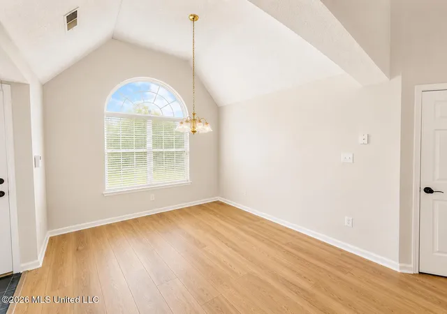 Photo 3 of Single family home for sale at 9015 Ontario Dr, Olive Branch, MS 38654 | MLS# 4155634 | Listing updated on 2026-09-01