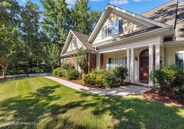 Homes for sale in Hattiesburg, MS | 92 Highpointe Dr, Hattiesburg, MS 39402 | MLS# 4155638