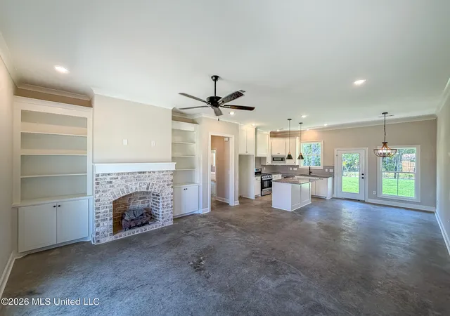 Photo 2 of Single family home for sale at 1001 Riverside Ln, Pearl, MS 39208 | MLS# 4155639 | Listing updated on 2026-09-03