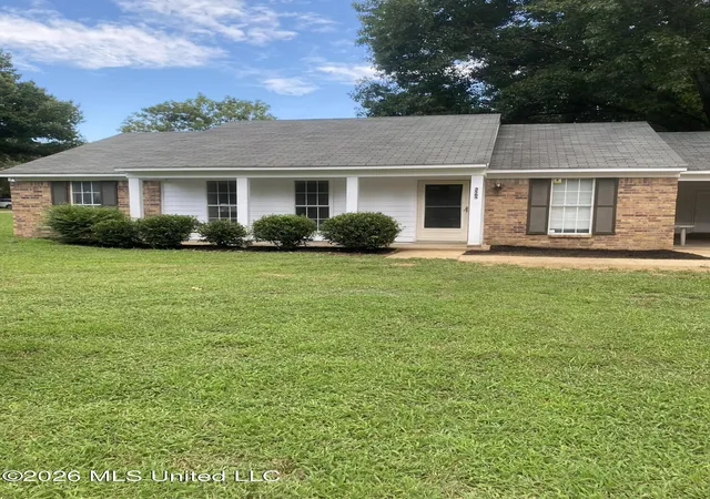 Homes for sale in Horn Lake, MS | 3565 Shadow Oaks Pkwy, Horn Lake, MS 38637 | MLS# 4155748