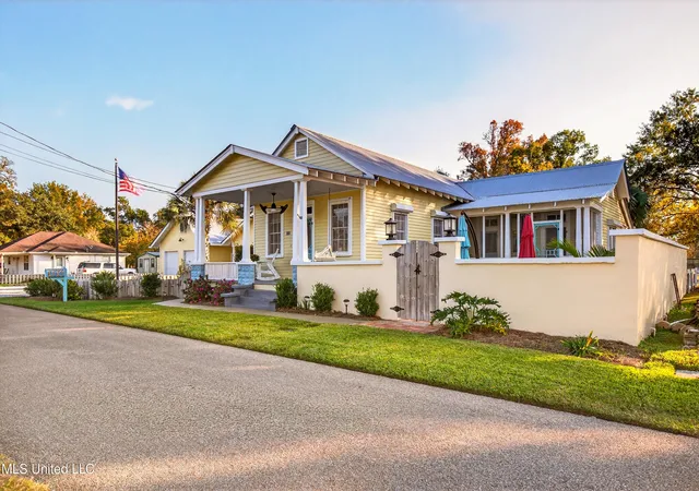 Photo 2 of Single family home for sale at 134 Keller St, Bay Saint Louis, MS 39520 | MLS# 4155656 | Listing updated on 2026-07-13