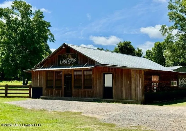 Homes for sale in Woodville, MS | 14937 Ms-24, Woodville, MS 39669 | MLS# 4155679