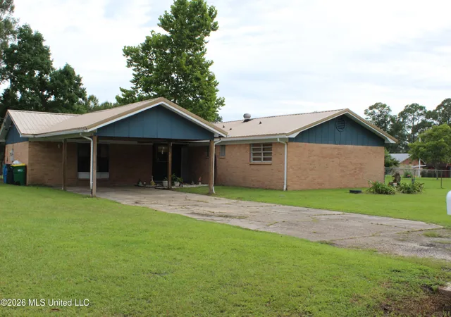 Homes for sale in Moss Point, MS | 8517 Greenfields Rd, Moss Point, MS 39562 | MLS# 4155874