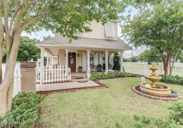 1st image of 133 Myrtle St, Biloxi, MS 39530 | MLS# 4155674