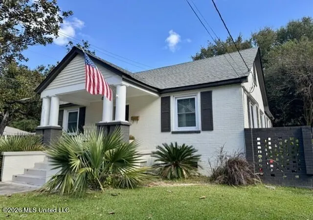 Homes for sale in Natchez, MS | 201 Magnolia Pl, Natchez, MS 39120 | MLS# 4155713