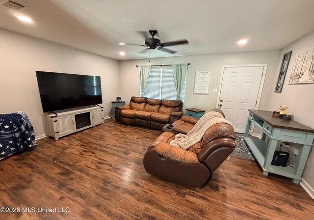 3rd image of 718 Clearmont Dr, Pearl, MS 39208 | MLS# 4155711